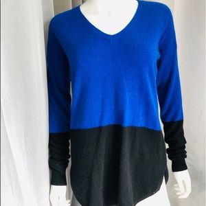 Line Sweater